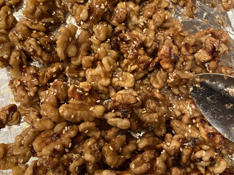 做好的琥珀核桃让人难以抗拒,琥珀核桃教程来了私藏美食大分享