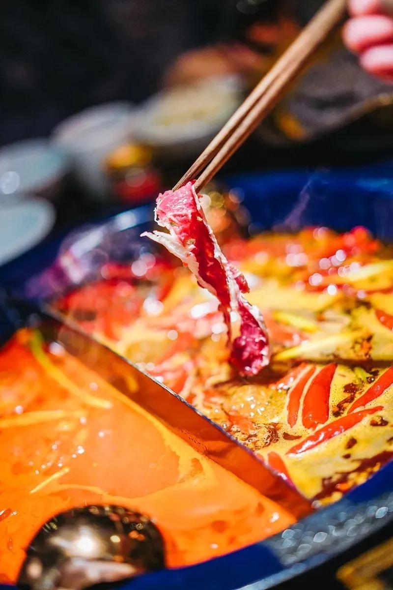 成都拍了拍你，一亿成都粉get心动讯息