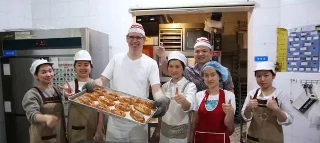 德国夫妇开在长沙的无声面包店,德国夫妇开的面包店