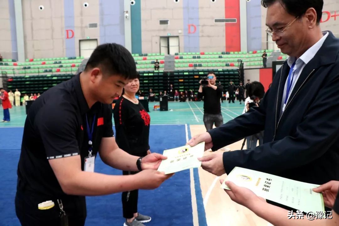 全国武术冠军赛查拳,全国武术套路锦标赛查拳第一名