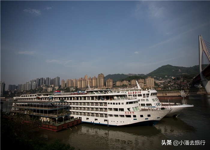 从重庆坐船游三峡最便宜多少钱,从重庆出发游三峡怎么游比较好