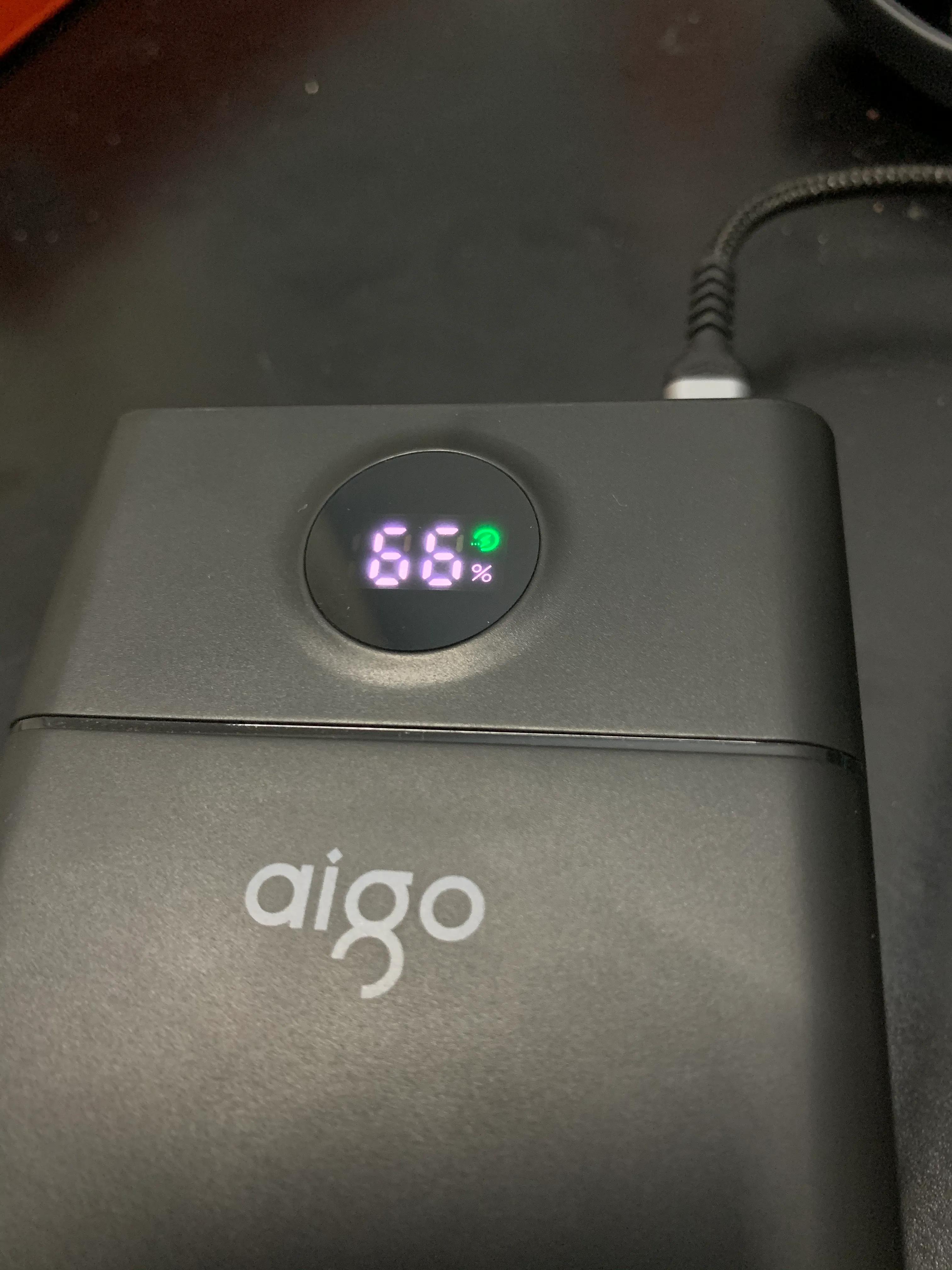 aigoc40s超大容量数显快充充电宝测评！