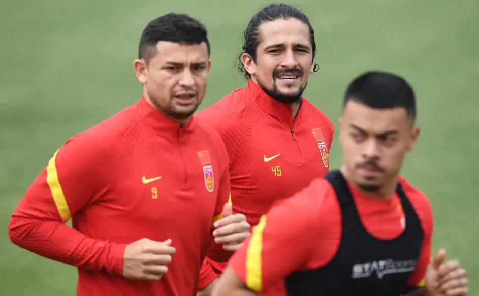 恒大国足归化了多少球员,恒大归化国足最新信息