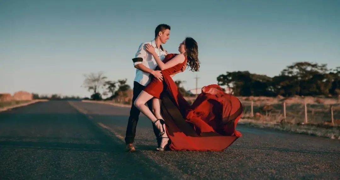 为了离婚跟父母断绝关系,为了结婚跟父母决裂了