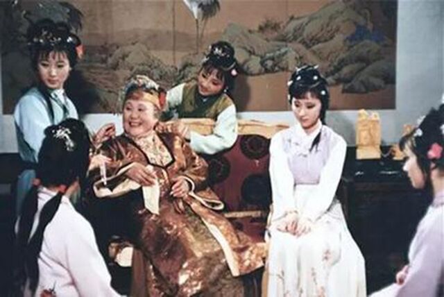 贾琏死后的真相,贾府败落贾琏去哪里了