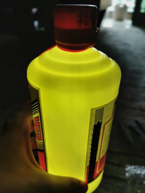 茅台酒真假鉴别最权威,怎样辨别正规茅台酒真假