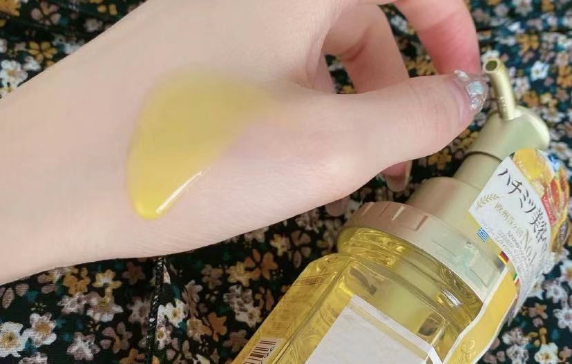 最好用护发精油香味持久留香,迪奥香水护发精油持久留香