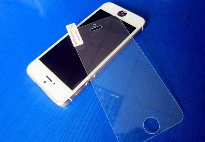 给手机贴钢化膜的正确方式,给手机贴钢化膜要注意什么