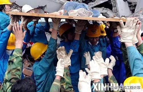 汶川地震十二周年：100张记录汶川地震的照片