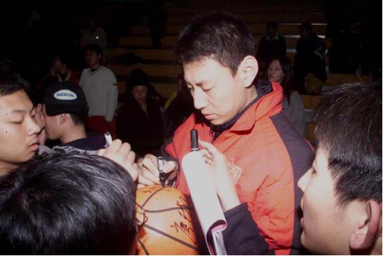 昔日CBA第一人，成今日中国男篮崛起关键