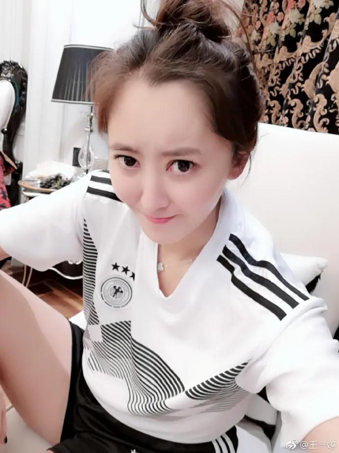 中国国脚杨旭,前国脚杨旭