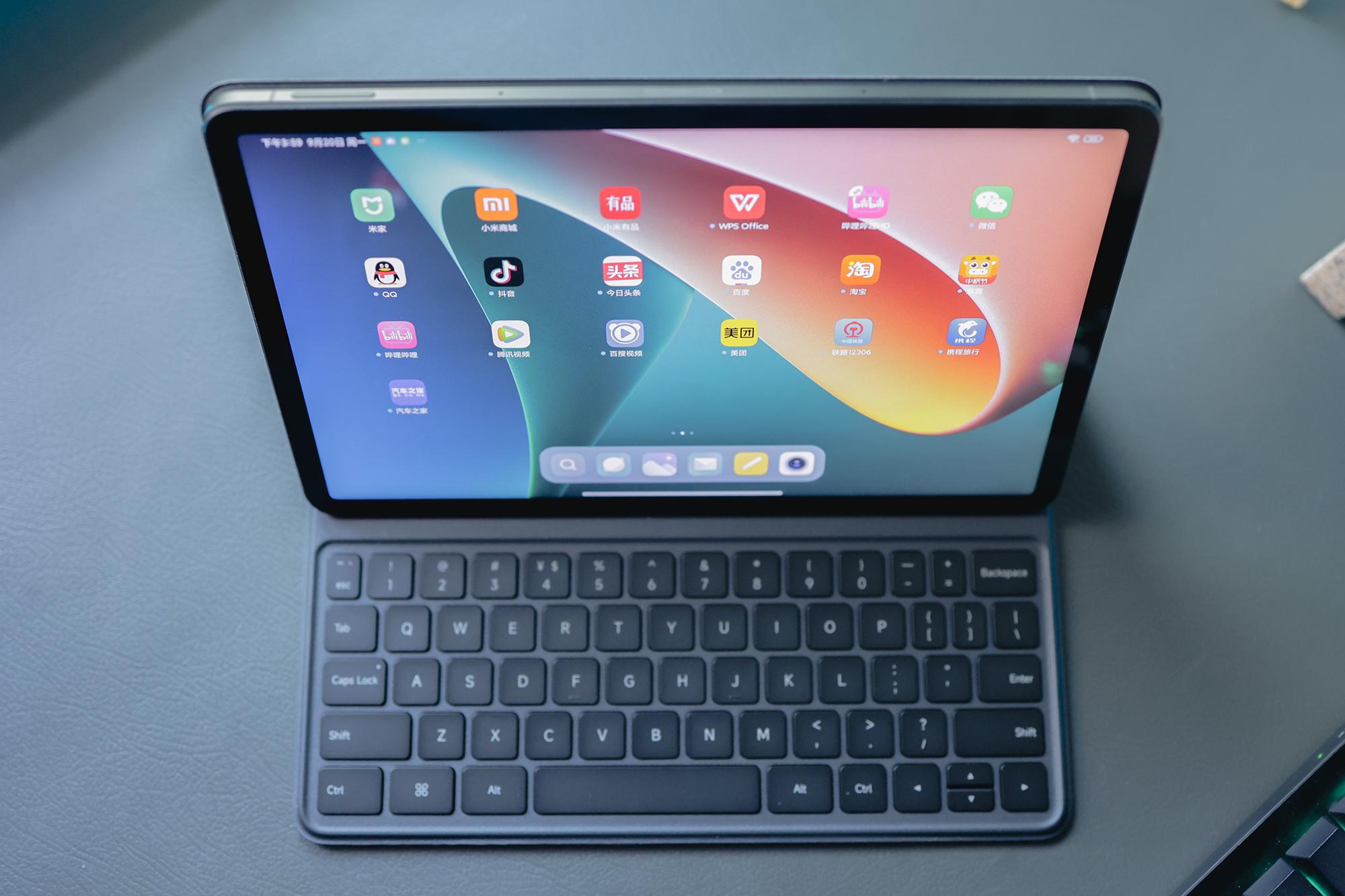 爱奇艺？还是生产力？小米平板5Pro全面上手体验