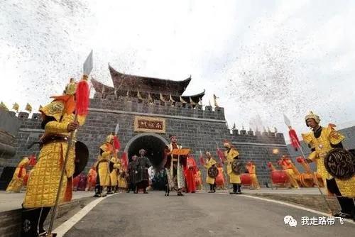 古代大臣被赐自尽为何不逃,被皇帝赐死后可以自己逃跑吗