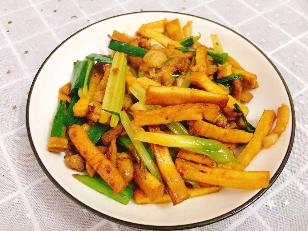 香干炒肉怎么做才能松软入味,香干炒肉怎么炒香干才会入味