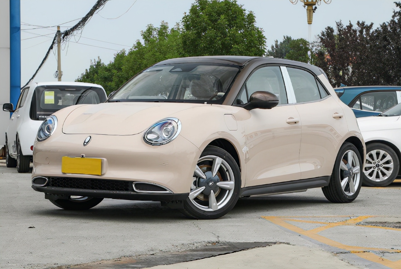 高颜值之选三款平民性能轿车推荐,这两款小车才是年轻人首选