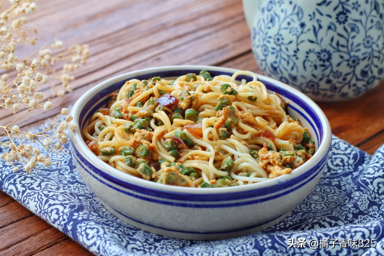 长豇豆怎么做成面食吃,豇豆和什么菜配做出来好吃
