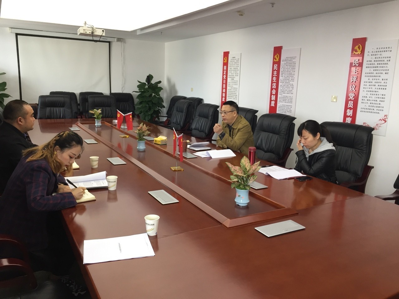 为泸州就业创业者各大企业服务我们一直在行动