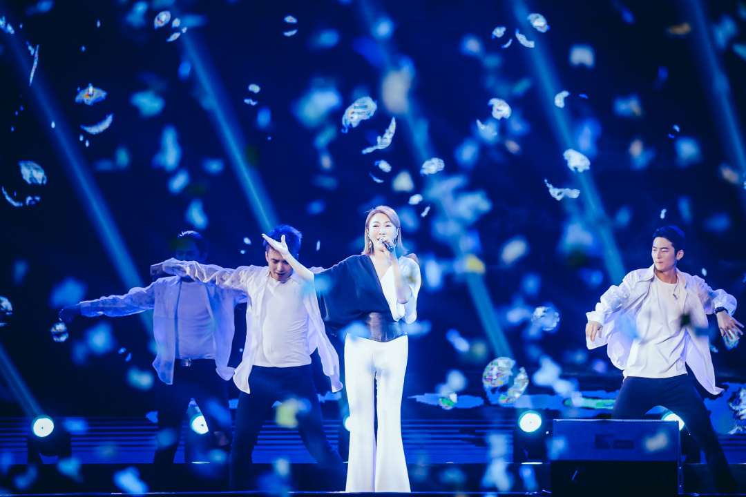 青春永远，金曲永恒：LoveRadio上海农商银行《最爱金曲榜》爱在东方美谷音乐盛典唱响经典，向爱致敬