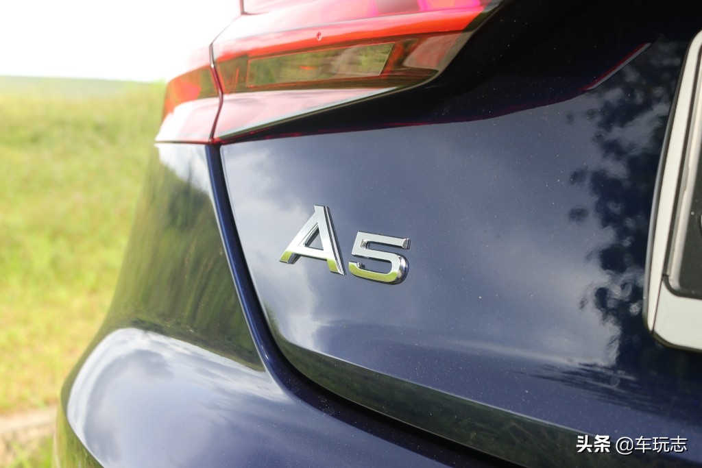 2014款奥迪a5敞篷是软顶还是硬顶,沉浸式体验奥迪a5敞篷2022款