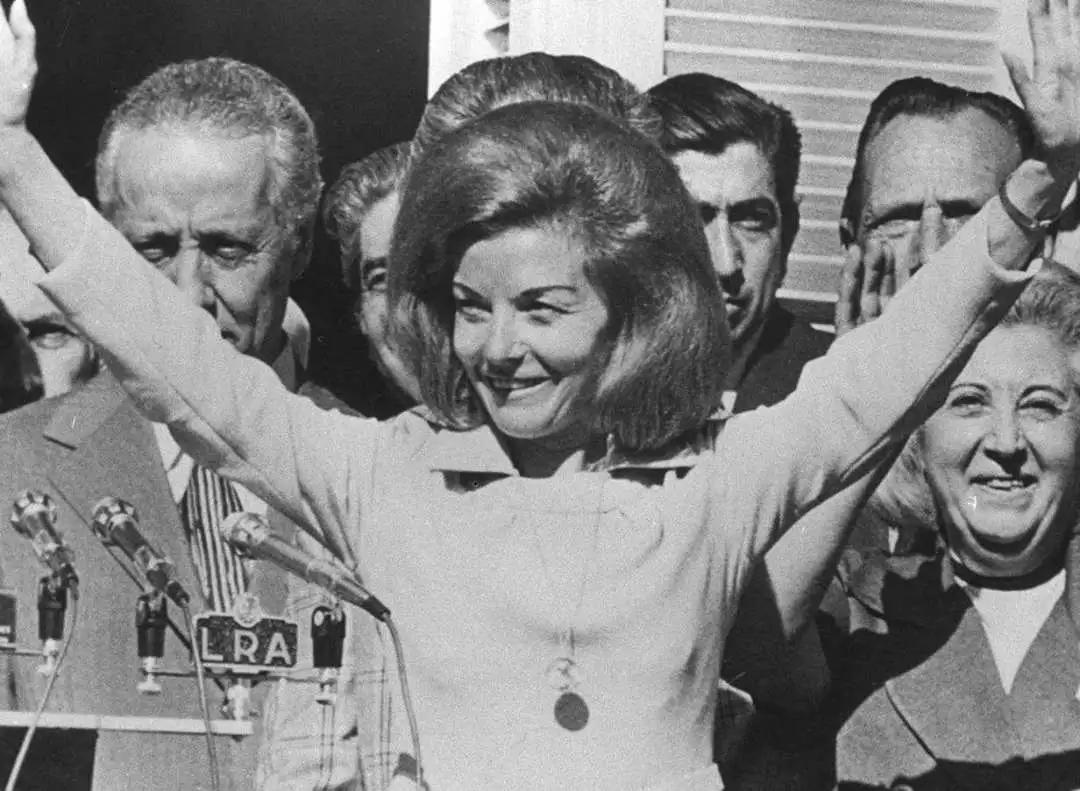 阿根廷请别为我流泪马拉多纳,马拉多纳悲情的阿根廷