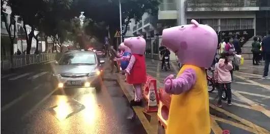 佩奇抢红包,佛山校历2021-2022