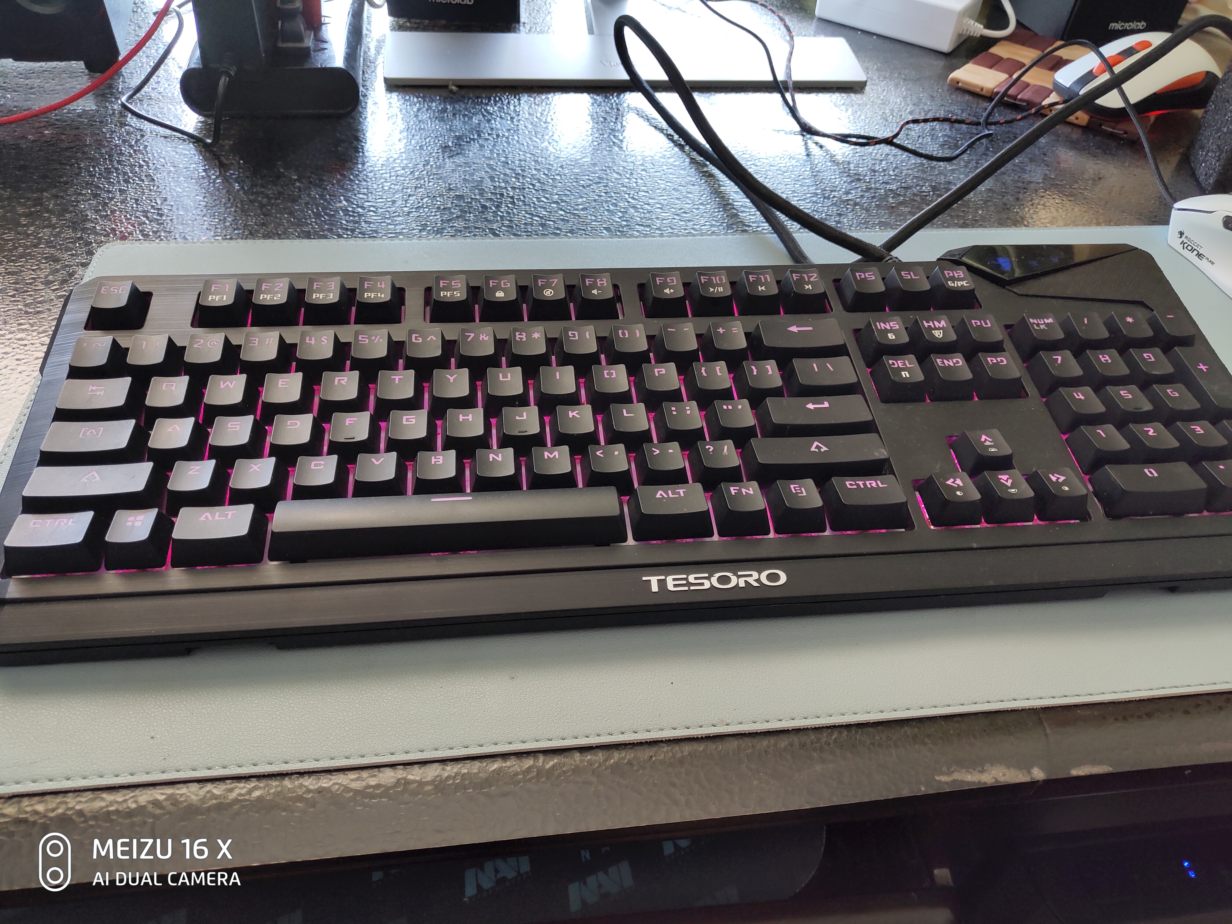 樱桃mx2.0和mx3.0键盘有什么区别,樱桃2.0机械键盘和罗技k845哪个好