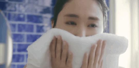 平价淡斑美白小灯泡,神仙水小灯泡精华淡斑