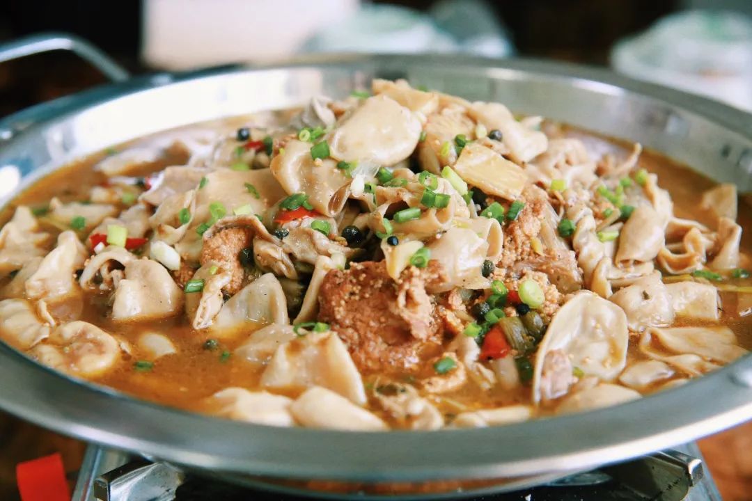 十堰老街鱼杂锅哪家好吃,十堰这家好吃的鱼杂馆你吃过吗