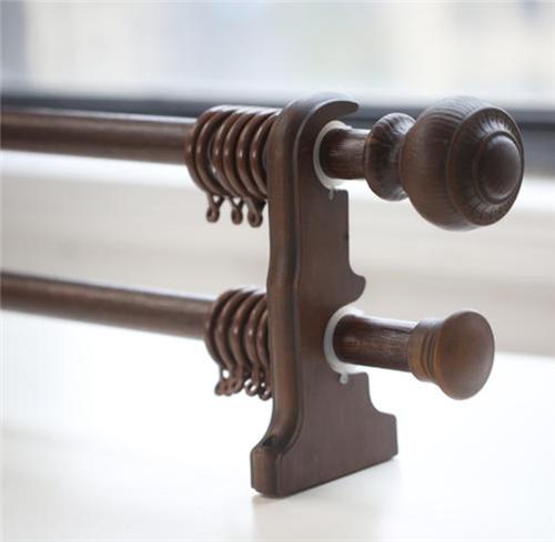 窗帘杆选什么材质的,窗帘杆用什么材质的比较好