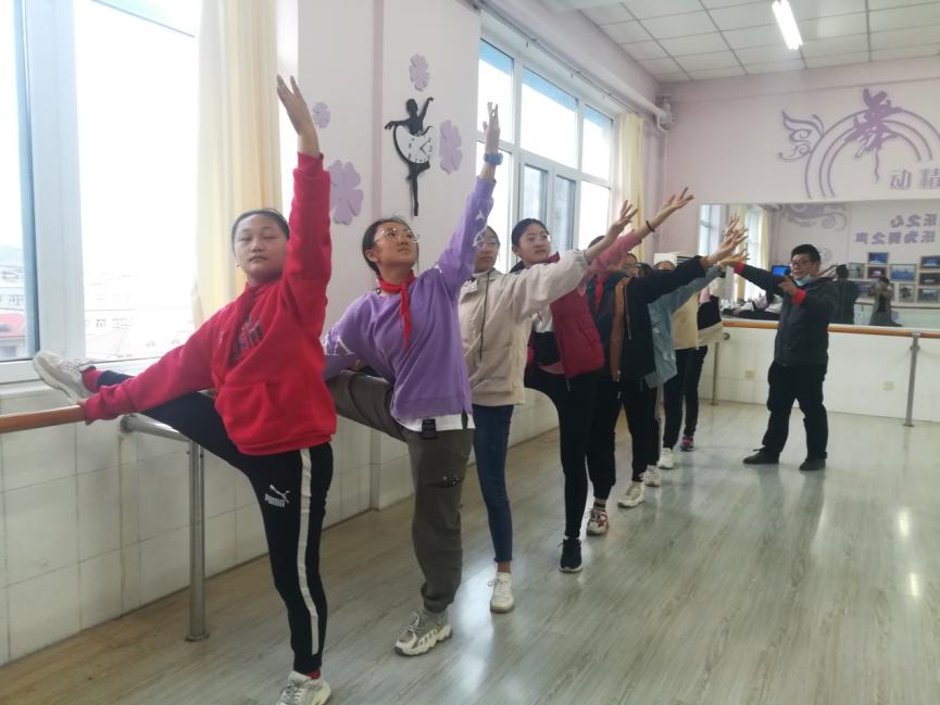 崂山八中研学,崂山八中2017