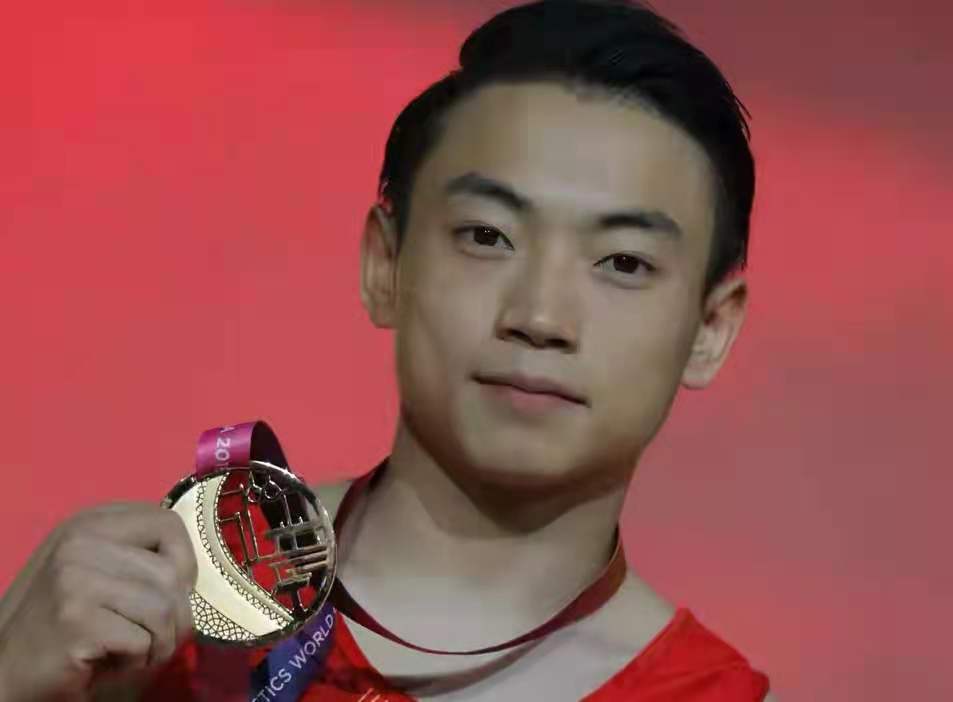 奥运金牌冠军背后的真实故事,奥运冠军的身残志坚励志故事简短