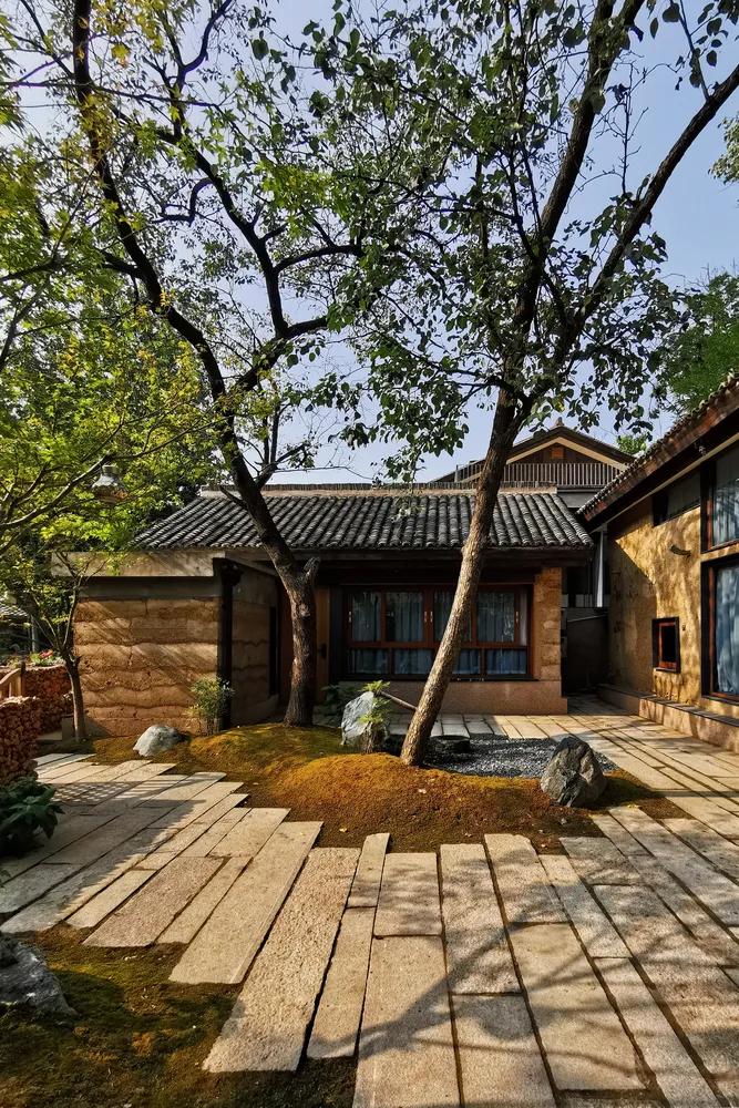 民宿是寻觅归属感最佳的地方,民宿的灵魂就是与民共宿