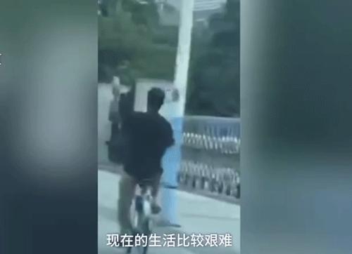 老公总撒娇怎么办,老公最爱耍脾气赌气怎么治他