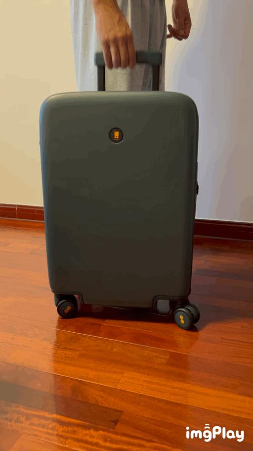 地平线八号旅行箱旗舰版,地平线8号和90分旅行箱哪个好看