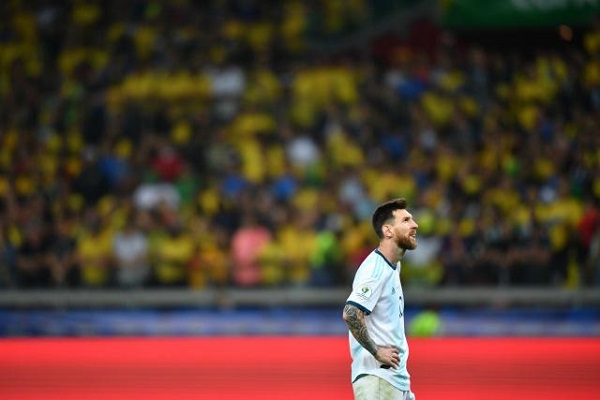 阿根廷输球后梅西称遭沉重打击,阿根廷对梅西的处罚