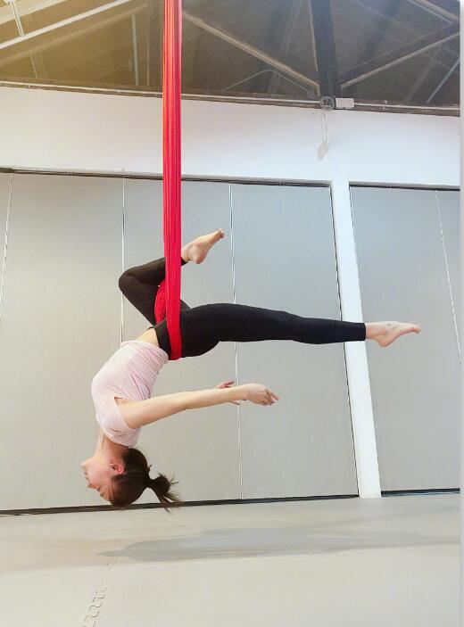 袁姗姗腹肌马甲线13个动作完整,袁姗姗穿露脐装露马甲线