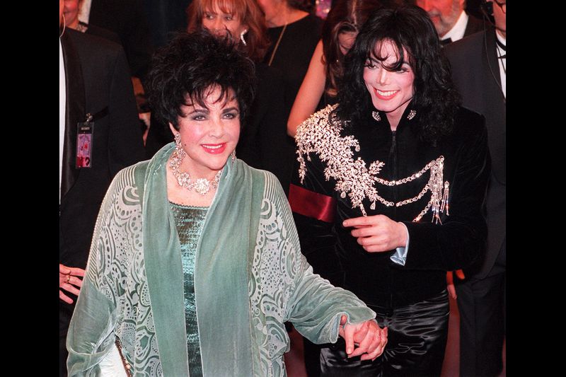 音乐之神迈克尔杰克逊,迈克尔杰克逊动感摇滚英文歌曲