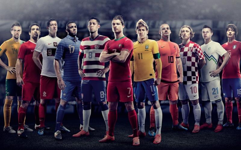 足球和篮球在技术上哪个更难,篮球与足球运动比较