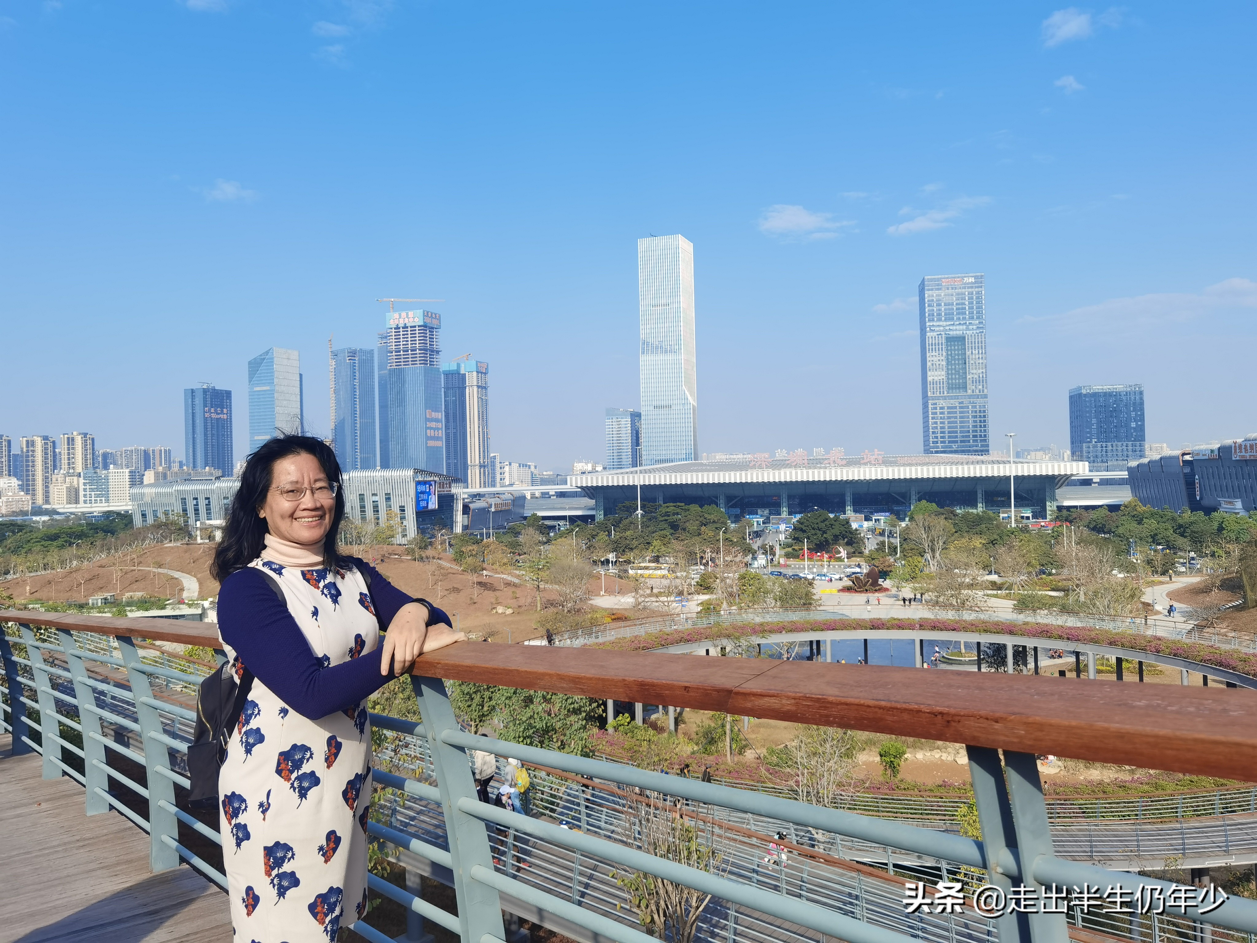 深圳有多少个公园景点,深圳室内足球场