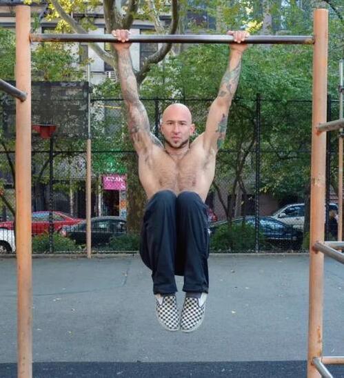 男生健身如何降低体脂,怎么降低体脂率练出腹肌