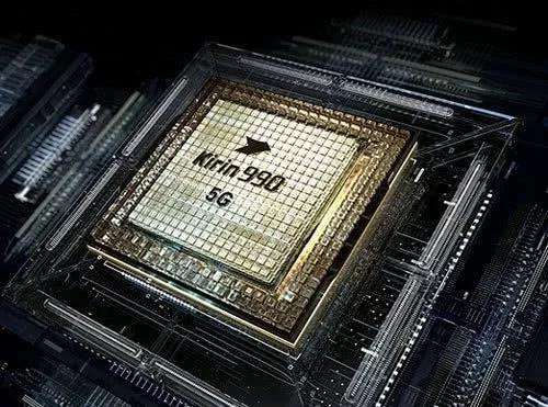 外行看内存，内行看运存，然而真正懂行的人看这些。