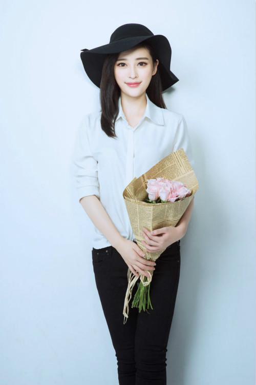 小说校花的贴身高手实力,校花的贴身高手停更了