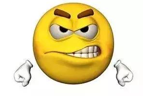 游客在景区女浴室洗澡后换衣，发现3个摄像头，一问原因气炸了