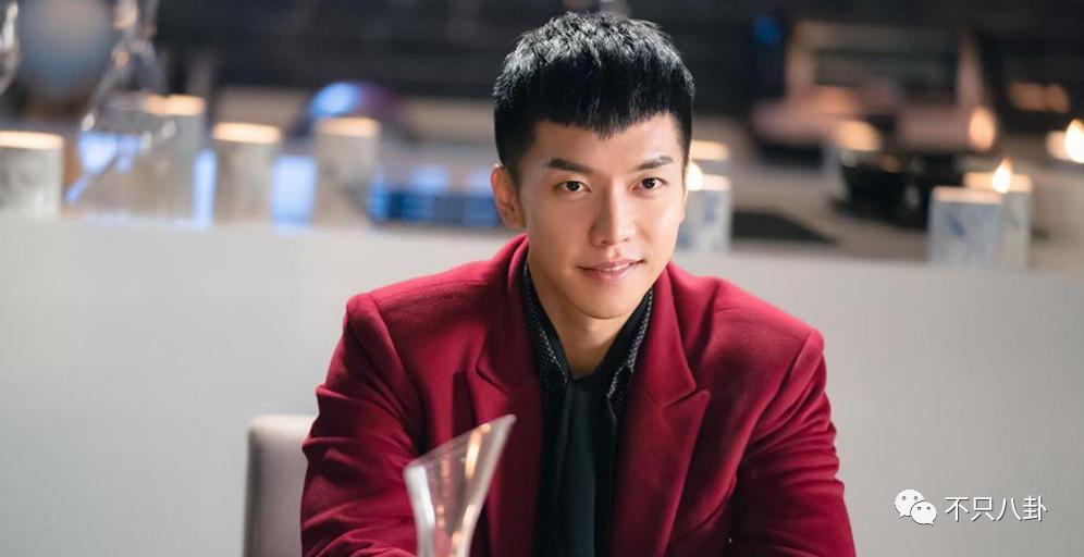 新恋情曝光后，李昇基却遭全网吐槽“疯了才会找这样的女友”...