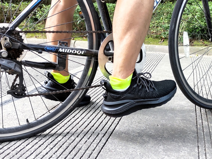 5in1Uni-Moulding一体成型日常元素休闲运动鞋繁星版不走寻常路