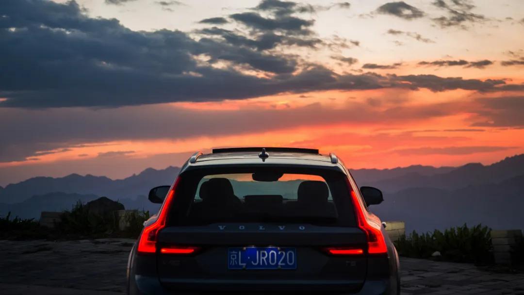 沃尔沃v90cc旅行车零整比,沃尔沃v90cc2020款和奥迪旅行车