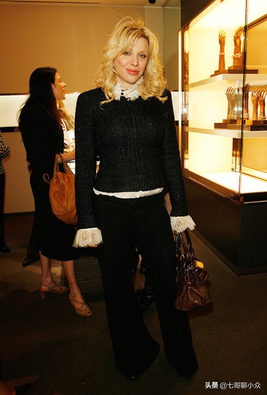 最值得收藏的十款包包,10款时尚圈最受宠的轻奢包包