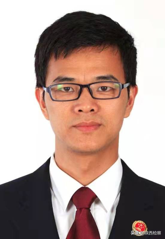 私贩爆竹烟花怎么认定情节严重,涉烟违法所得怎么定性