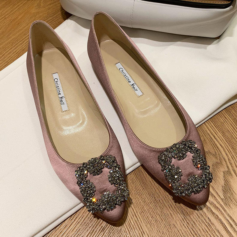 好看实惠耐穿的休闲鞋店铺推荐,高颜值小众鞋子店铺推荐夏季