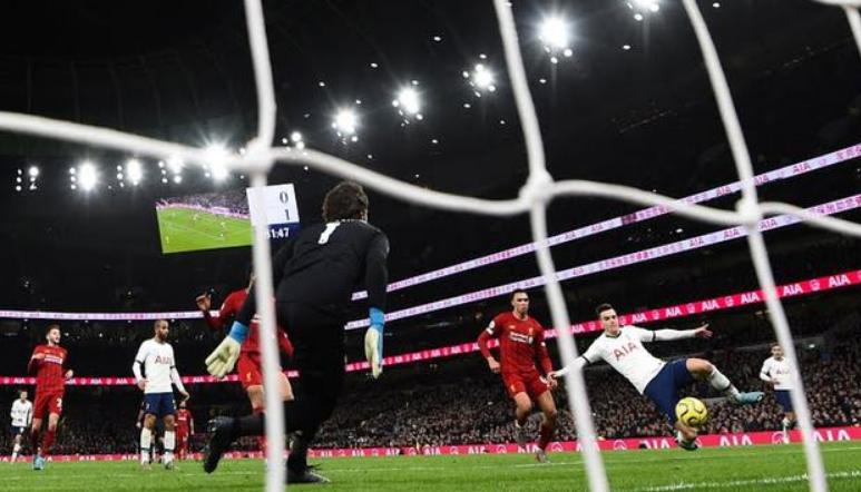 埃里克森的接班人，拥有黄金左脚的球场精灵，洛塞尔索征服热刺